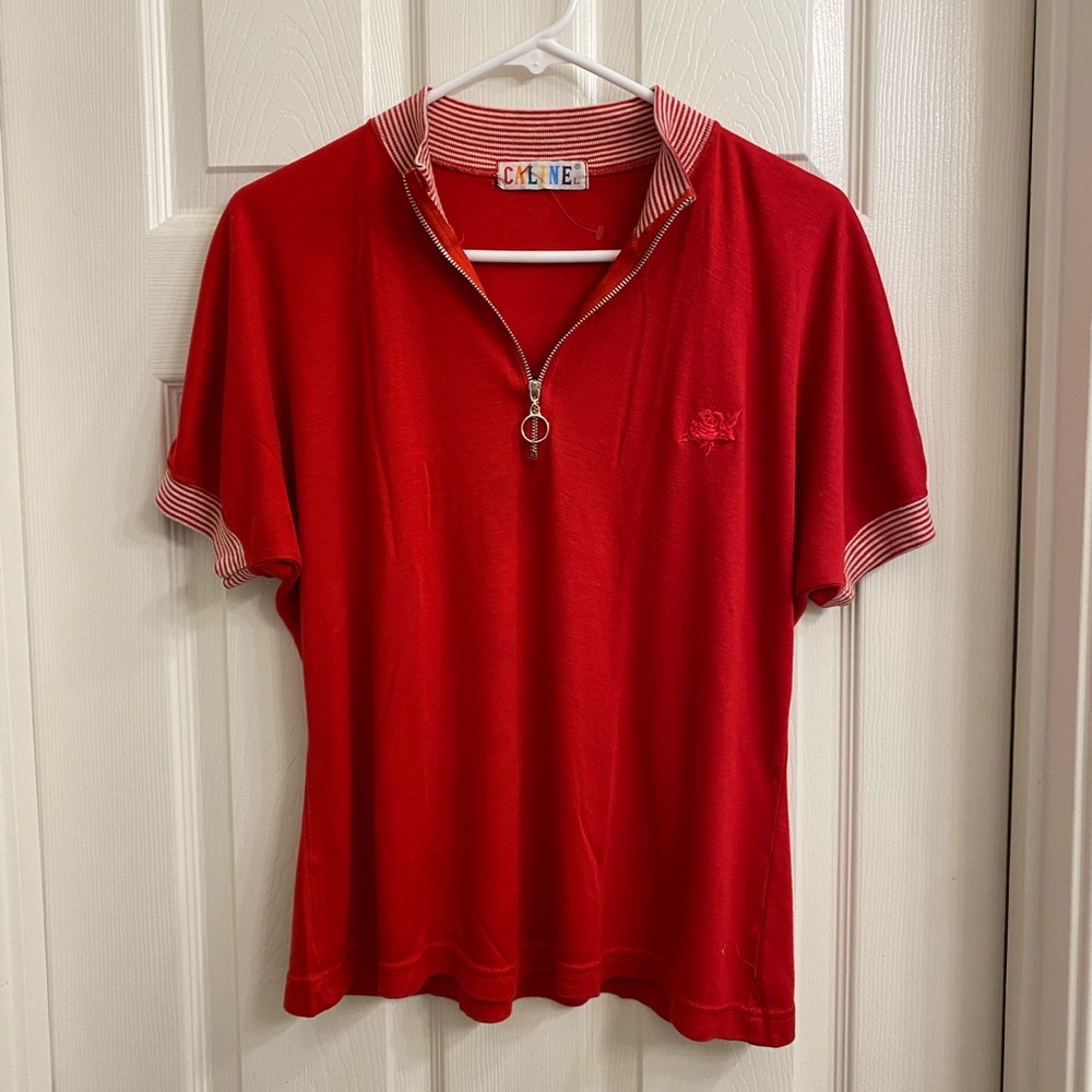 Red zip up rose embroidered short sleeve shirt